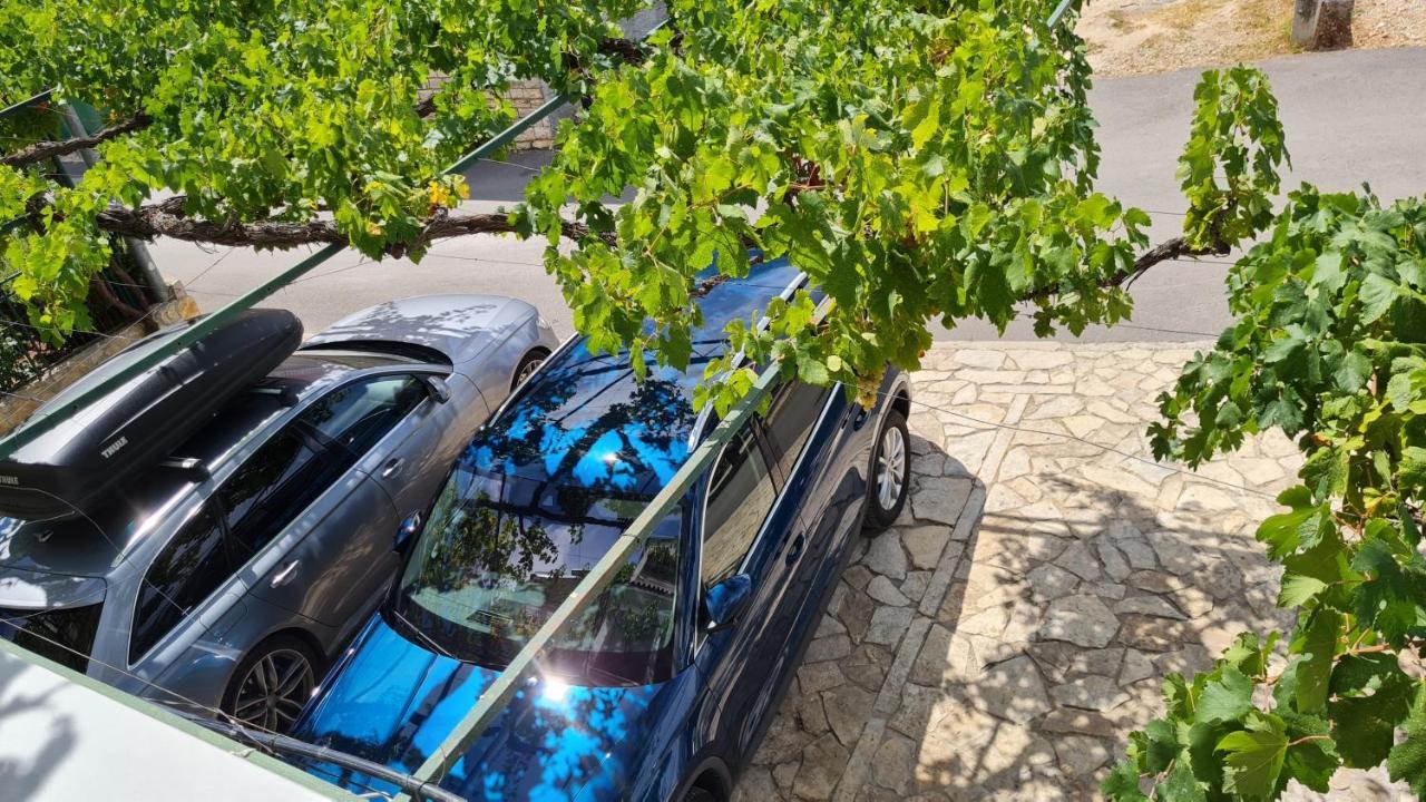 Apartmani Mlinar-One Bedroom Seaview Grebaštica Esterno foto