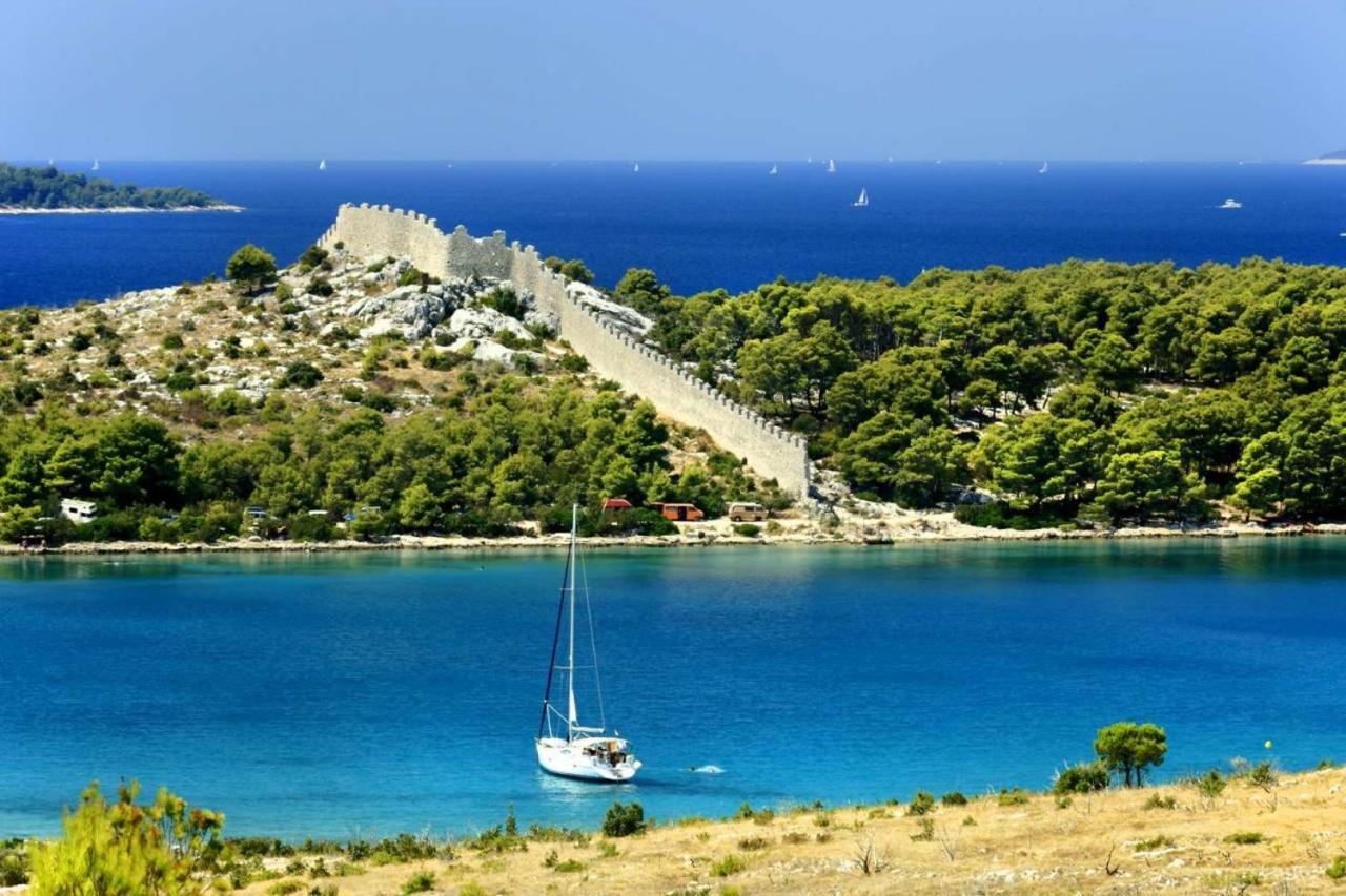 Apartmani Mlinar-One Bedroom Seaview Grebaštica Esterno foto